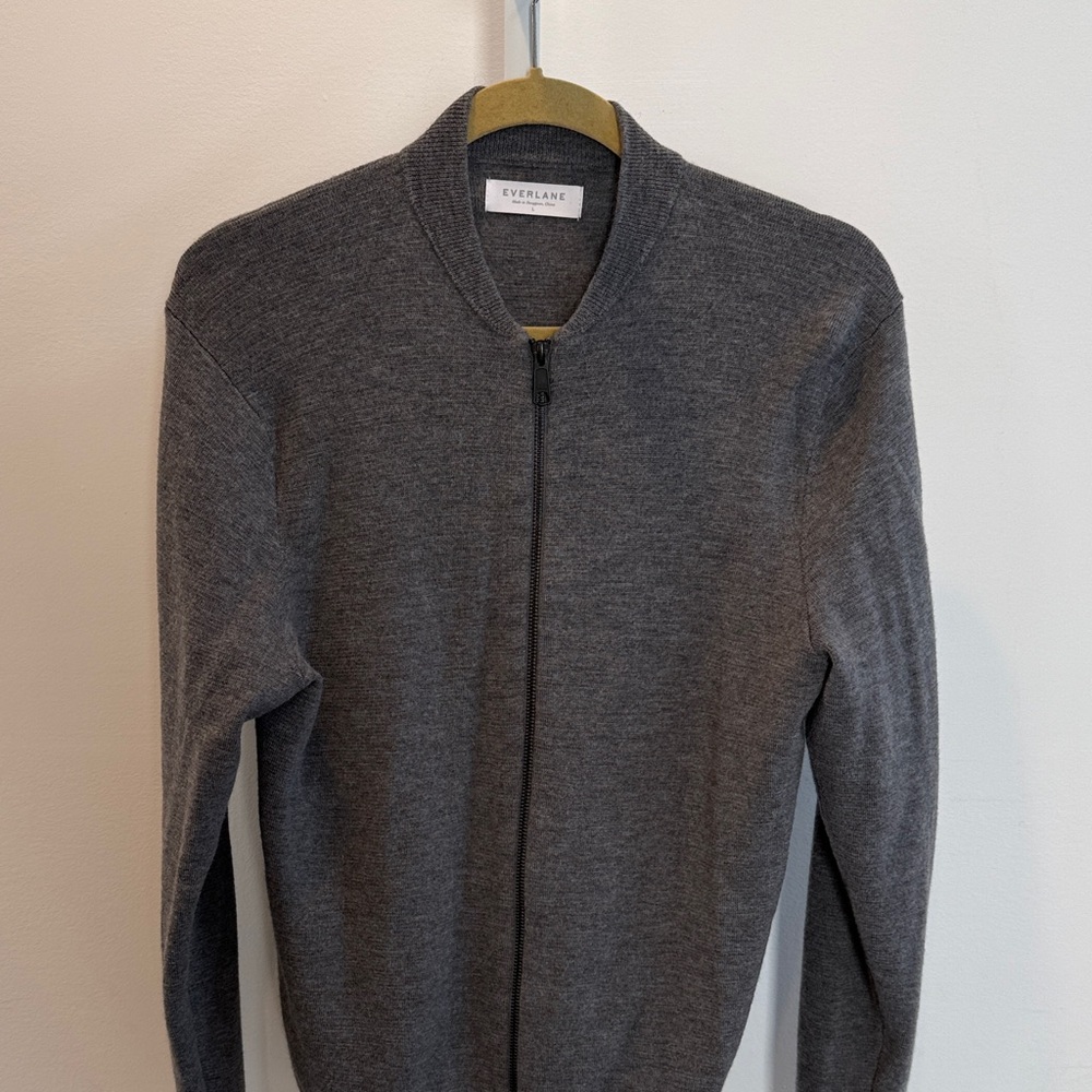 Everlane Men’s Charcoal Wool Zip Up Sweater Size L